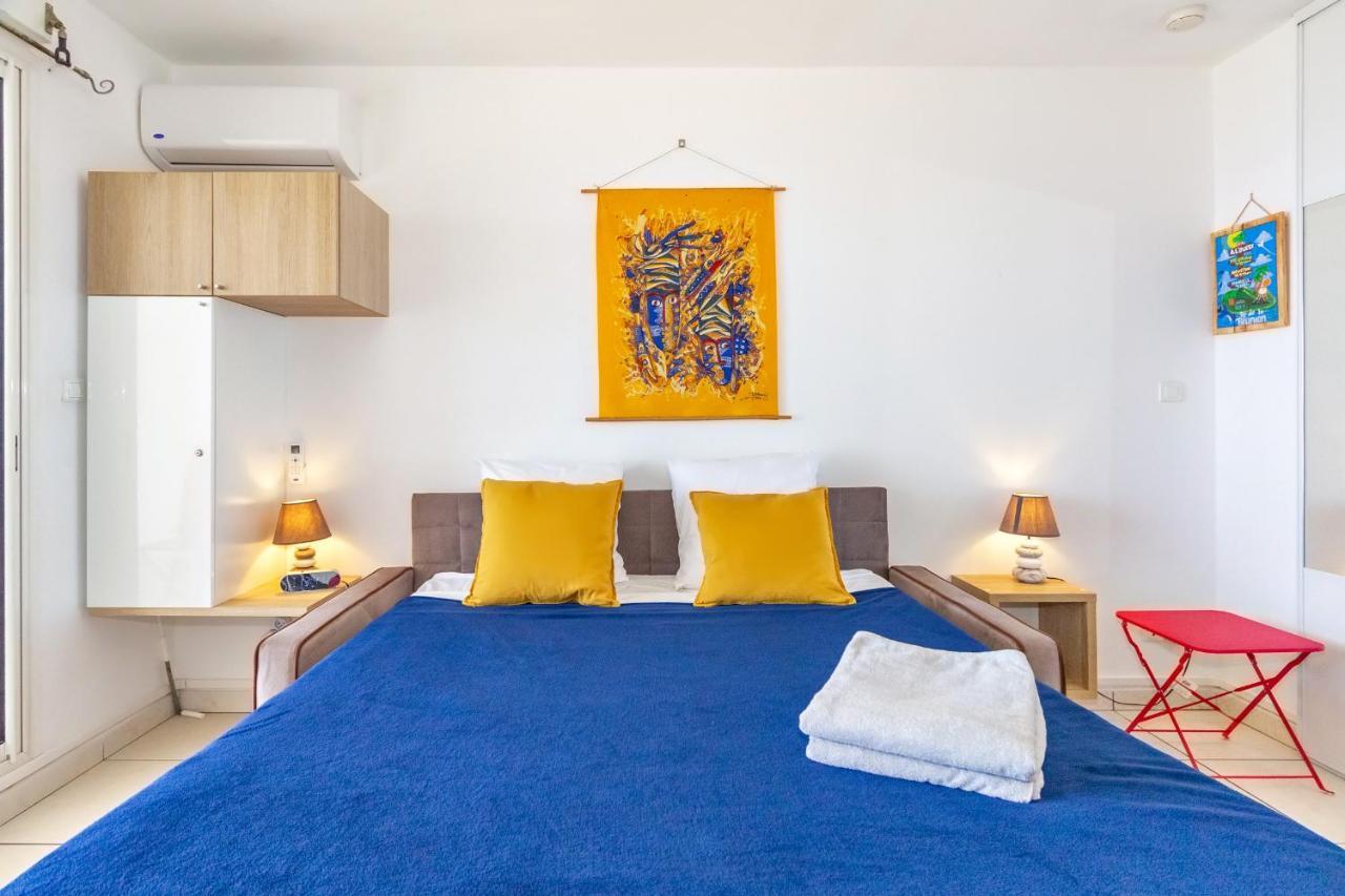 Oceanides - Studio Renove Avec Magnifique Vue Mer - Saint-Gilles-Les-Bains Εξωτερικό φωτογραφία